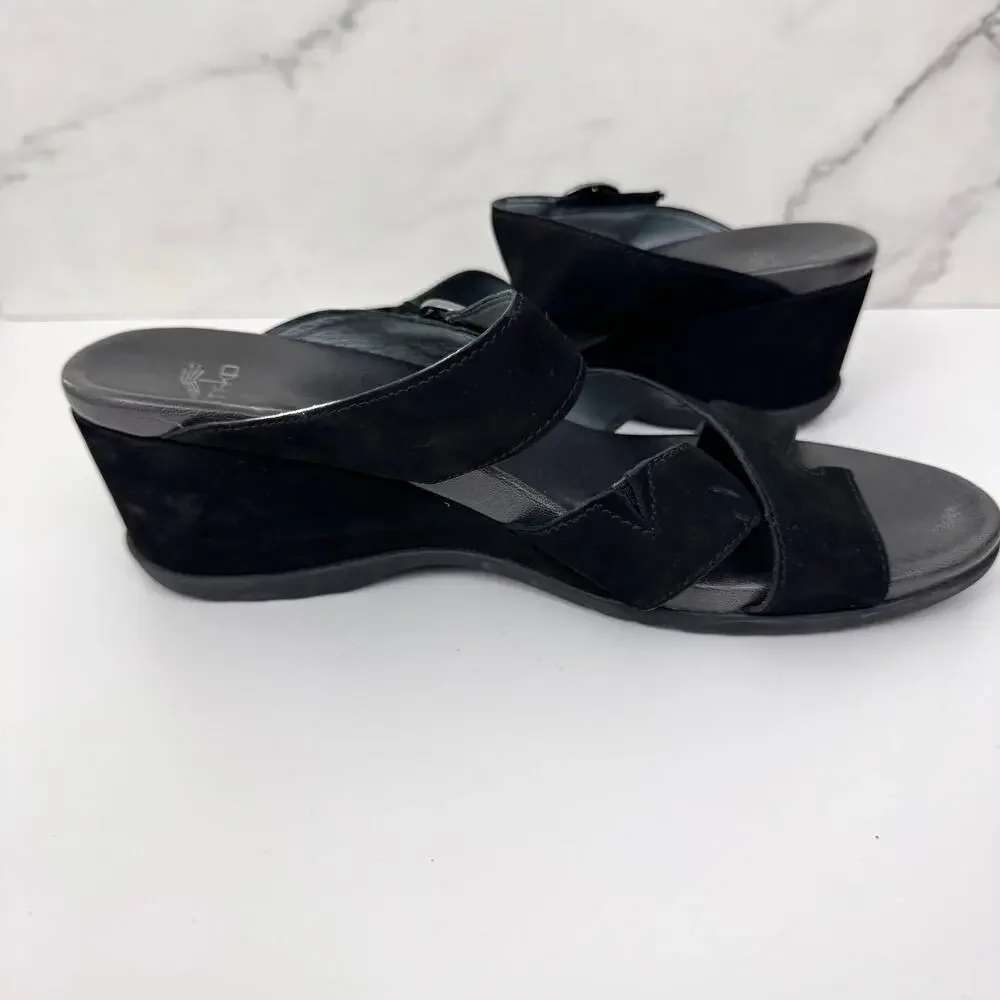 Dansko Womens Aubree Nubuck Sandal Sz 42 / 11.5-12 Leather Comfort Minimal Black